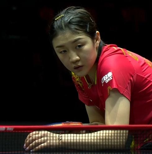 牌温度与公 牌温度与公