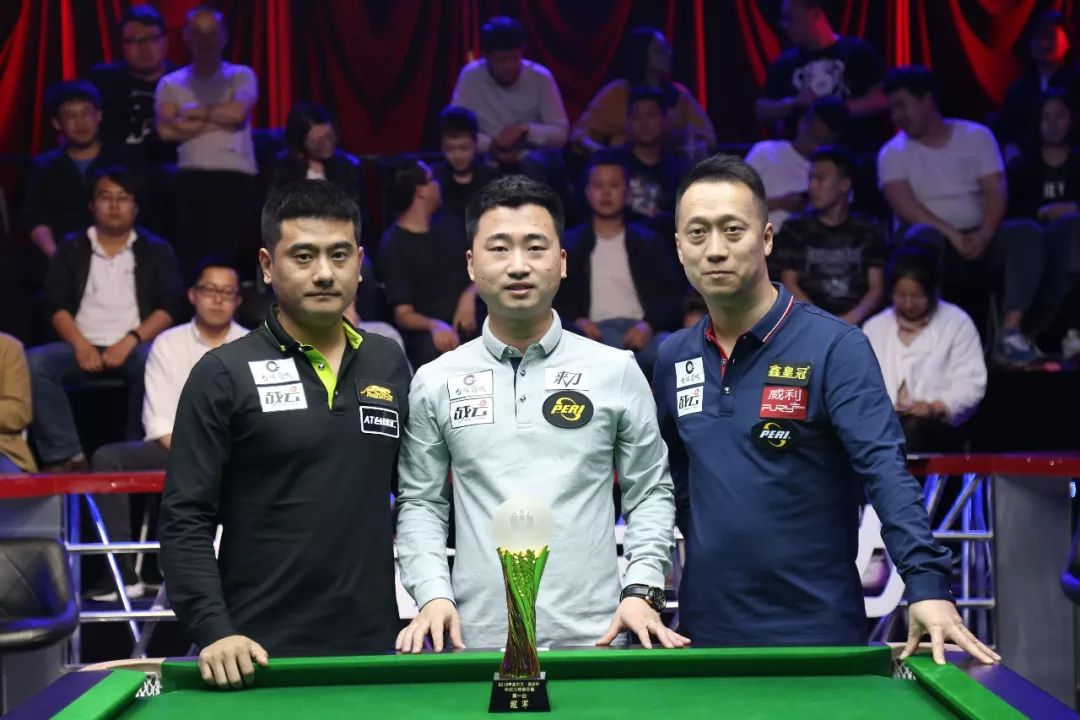 他们之间的 他们之间的