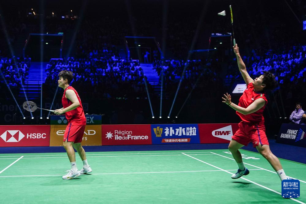 对强敌时 对强敌时