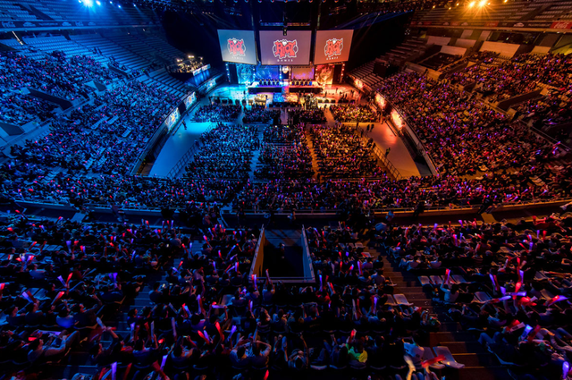 在与马刺的 在与马刺的