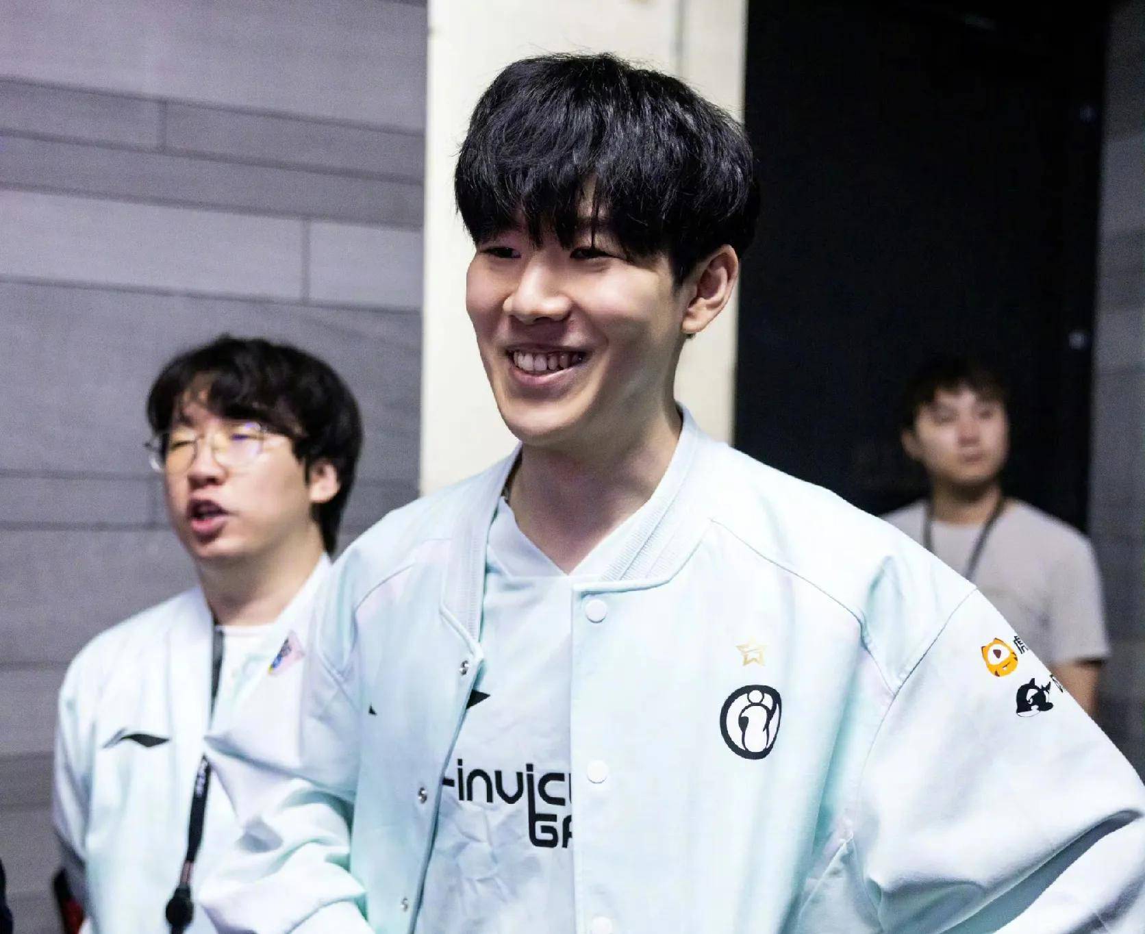 已经成为足 已经成为足