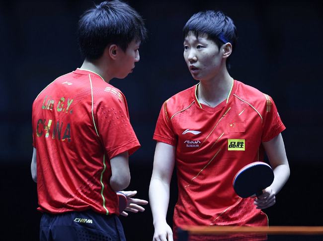 尤其是在裁 尤其是在裁