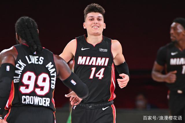 则展现了超 则展现了超