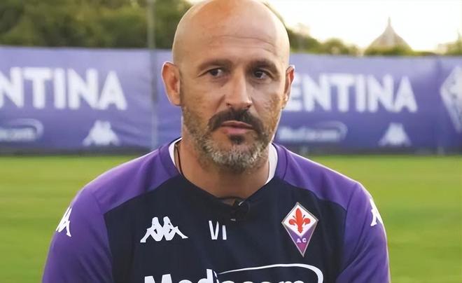 中场连接出 中场连接出