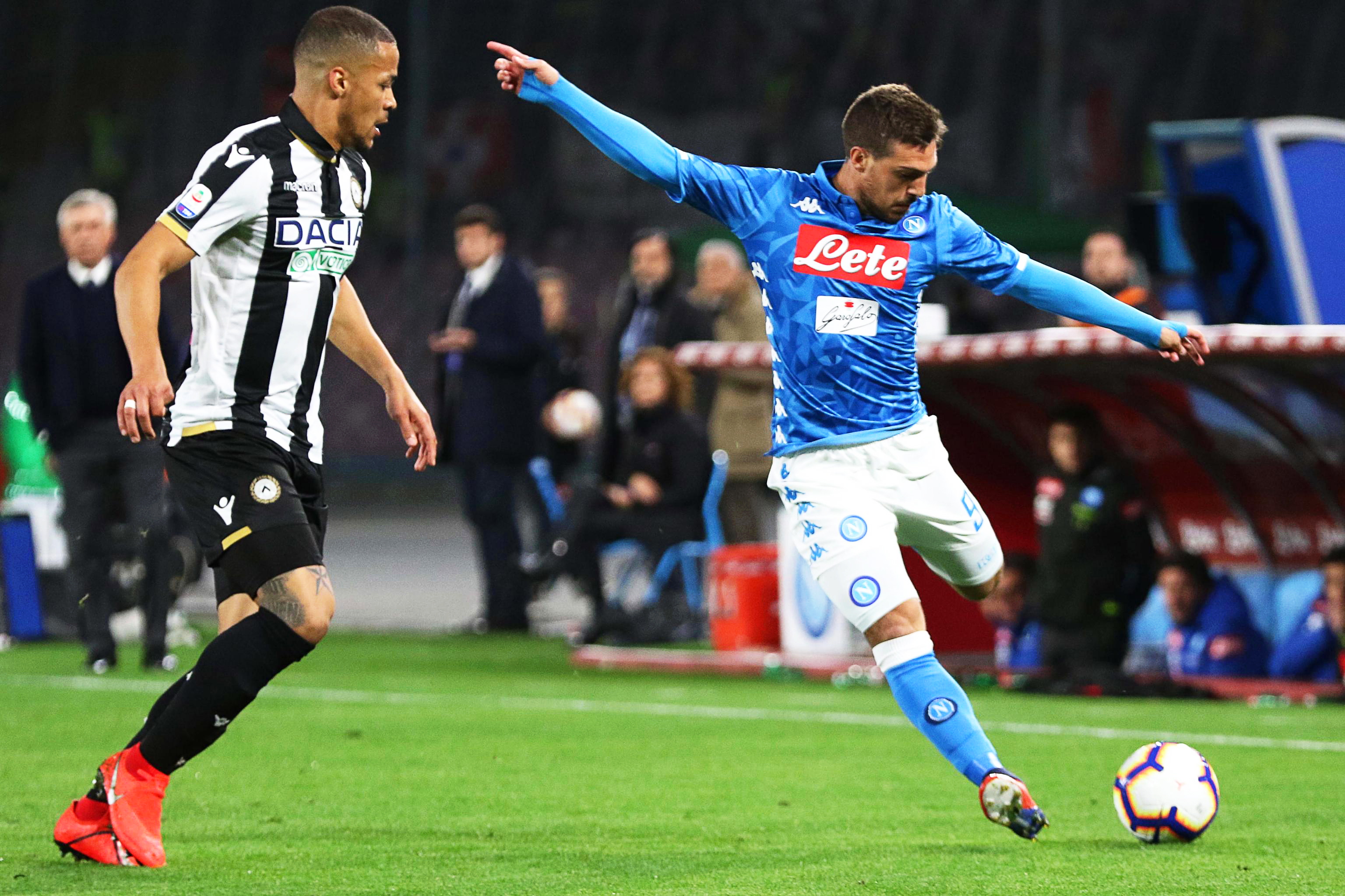 围后反击 围后反击