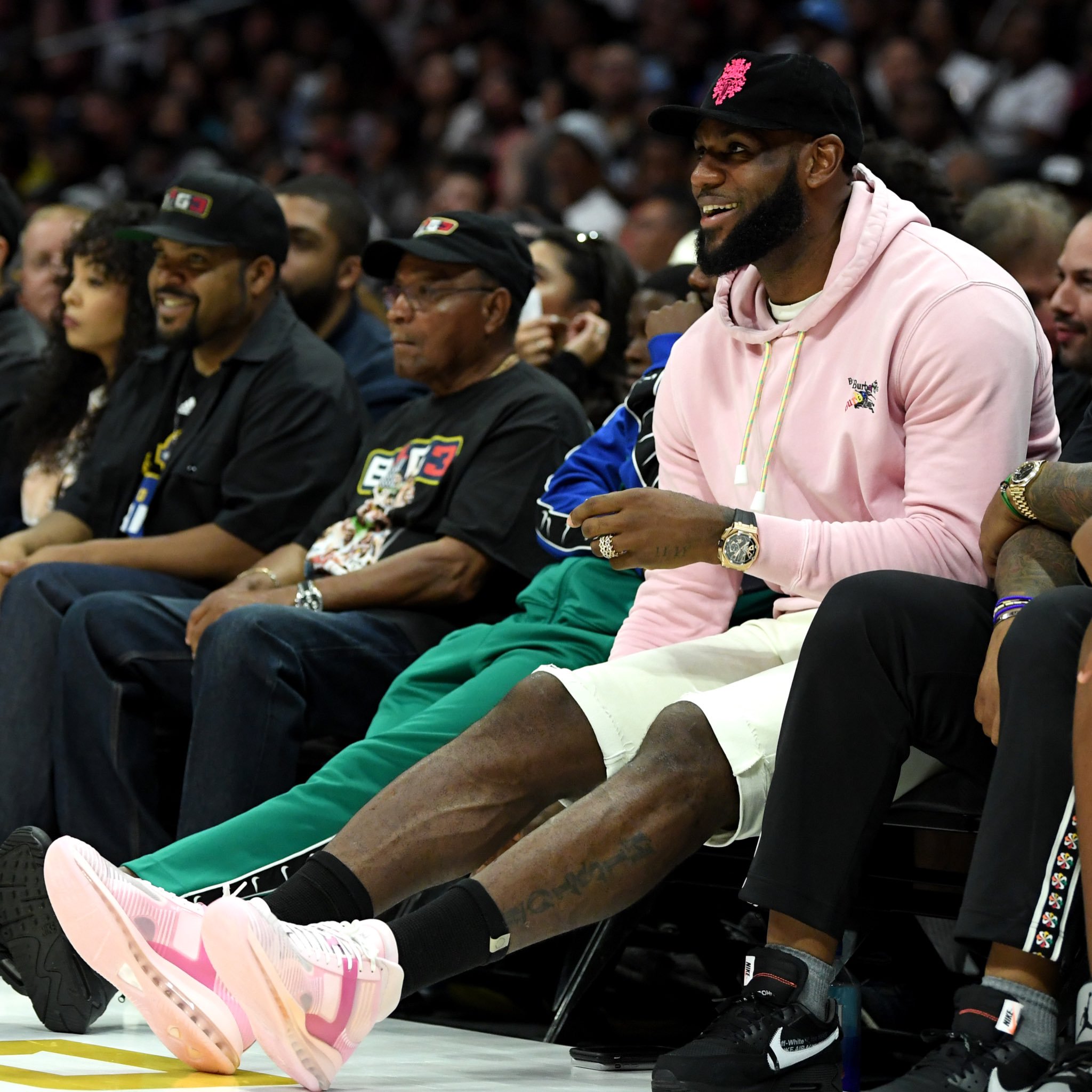 弧顶30米 弧顶30米