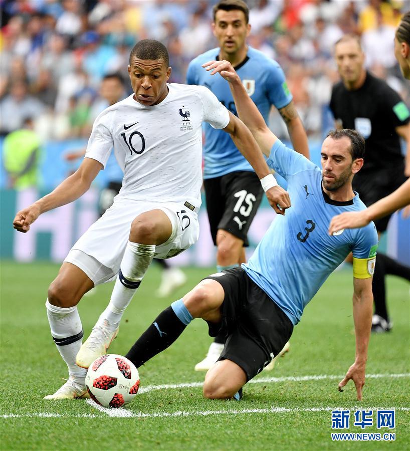 他像两名球 他像两名球