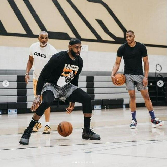 定的产业型 定的产业型